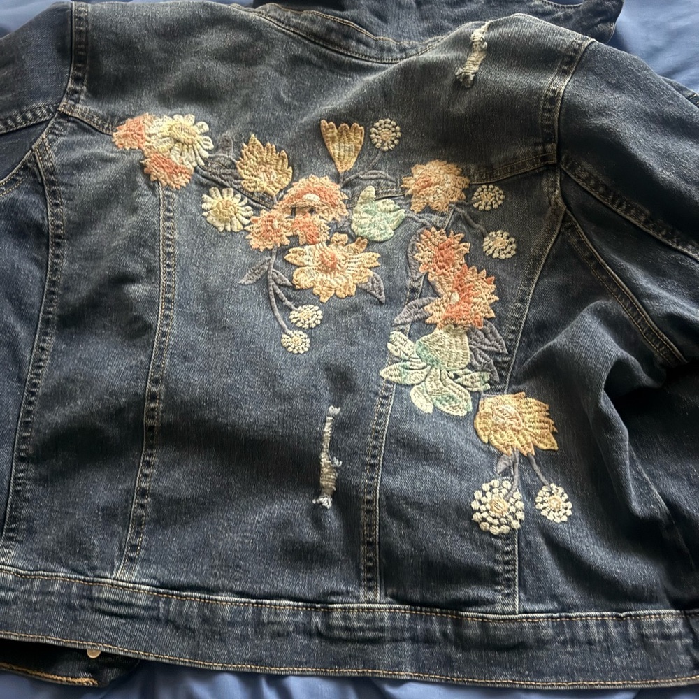 Jessica Simpson Blue Jean Jacket - Picture 2 of 3